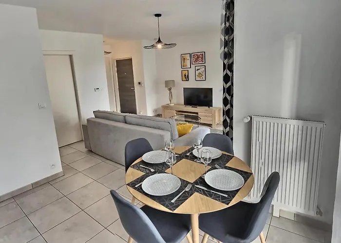 50m2 Cote Bale Parking Inclus Saint-Louis (Haut-Rhin)