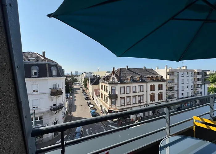 50m2 Cote Bale Parking Inclus *